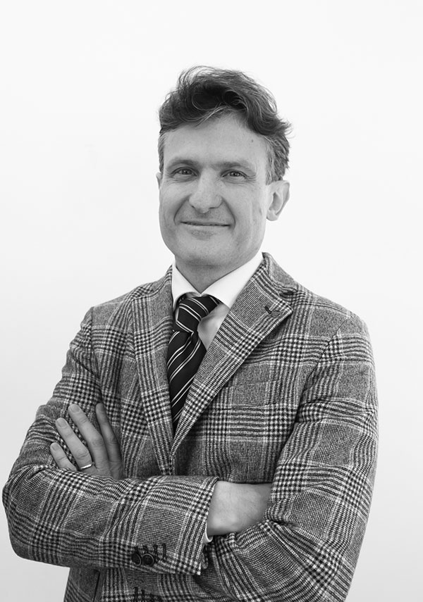 Dr. Alessandro Coser